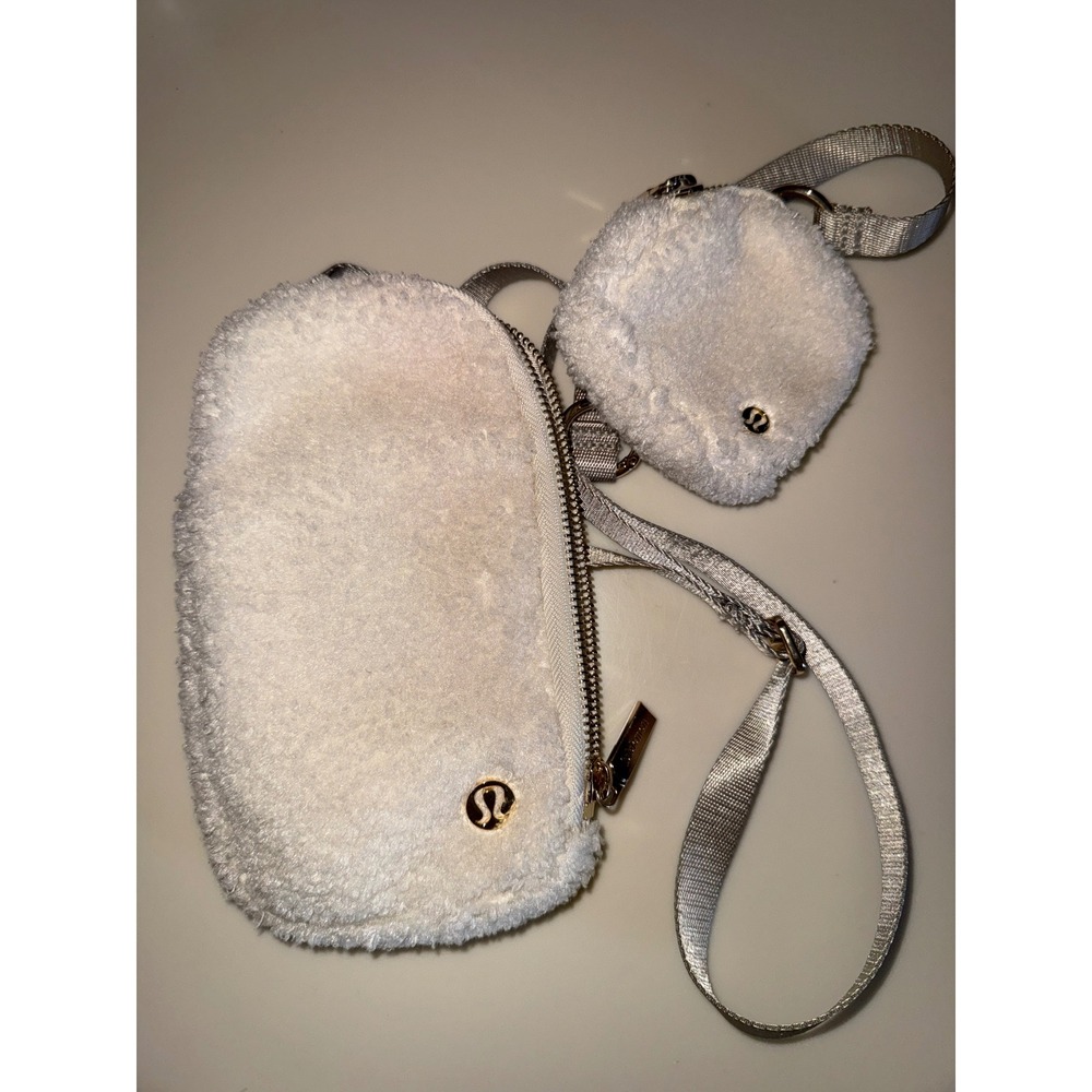 Lululemon Everywhere Fleece Belt Bag White Opal Gold Nano Pouch Sherpa Crossbody